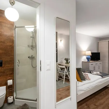 Shortstaypoland Okrag Daire *